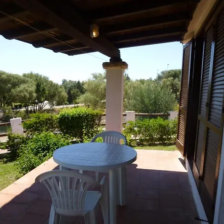 Porto Ottiolu Family Apartments Aparthotel